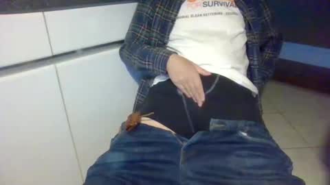 Snapshot of paco15000 chatting on 01-04-25, 09:20 Paco online show from 01-04-25, 09:20