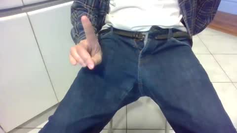 Snapshot of paco15000 chatting on 01-05-25, 08:42 Paco online show from 01-05-25, 08:42