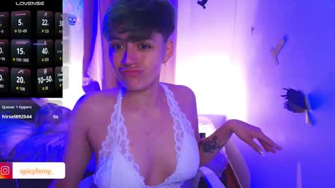 Snapshot of pafebame chatting on 10-29-25, 10:28 Fernanda online show from 10-29-25, 10:28