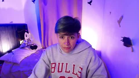 Snapshot of pafebame chatting on 11-07-25, 03:50 Fernanda online show from 11-07-25, 03:50