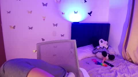 Snapshot of pafebame chatting on 11-20-25, 08:03 Fernanda online show from 11-20-25, 08:03