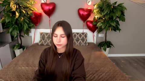 Paige online show from 02-15-25, 05:28