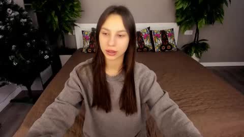 Paige online show from 12-15-25, 06:39