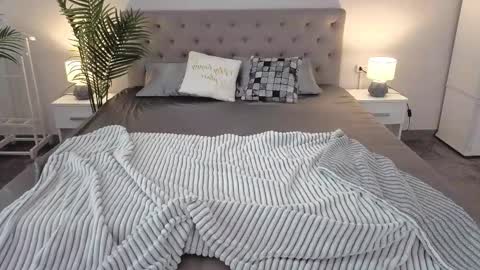 Paige online show from 03-18-26, 06:49