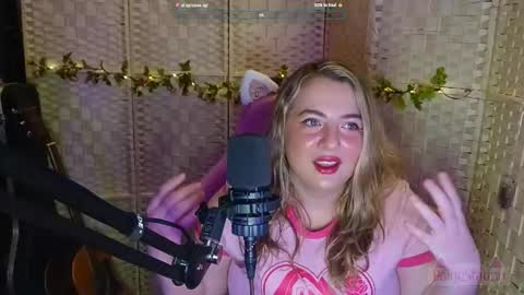 Snapshot of paigestation chatting on 02-13-26, 11:12 PaigeStation online show from 02-13-26, 11:12