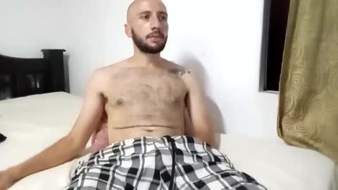 paisahot156802 online show from 10-28-25, 04:27