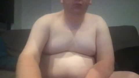 Snapshot of pajabackup chatting on 01-28-25, 01:05 Ginger boi online show from 01-28-25, 01:05