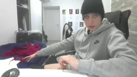 pere online show from 02-02-26, 10:58