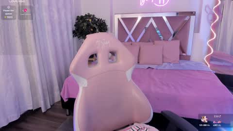 palmerfox_tay online show from 01-14-25, 02:43