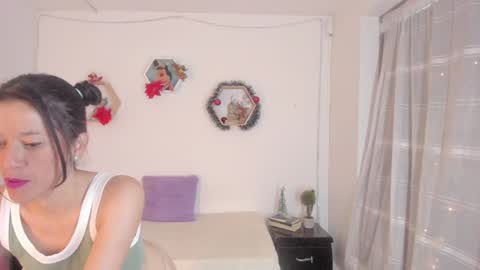 Snapshot of paloma_victory chatting on 12-11-24, 08:39 Paloma online show from 12-11-24, 08:39