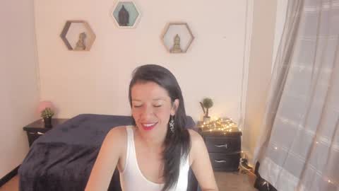 Snapshot of paloma_victory chatting on 01-15-25, 08:58 Paloma online show from 01-15-25, 08:58