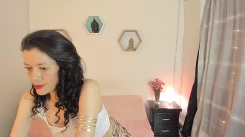 Snapshot of paloma_victory chatting on 09-27-25, 09:20 Paloma online show from 09-27-25, 09:20