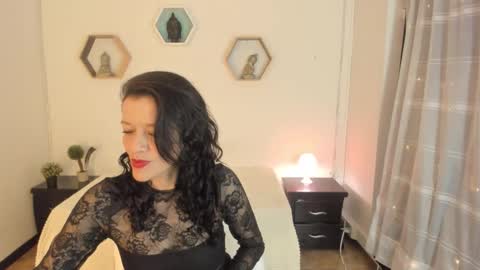 Snapshot of paloma_victory chatting on 11-12-25, 08:41 Paloma online show from 11-12-25, 08:41