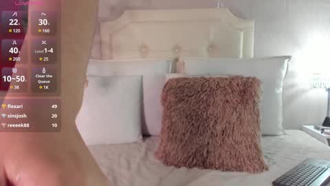 Pamela Duque  online show from 01-13-25, 10:45
