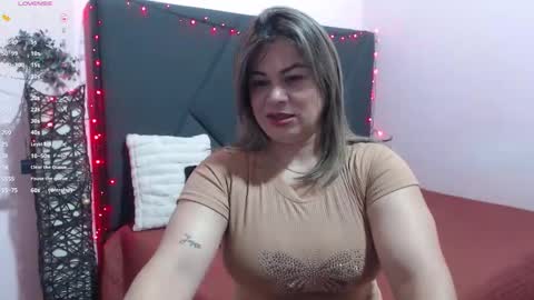 pamela_echeverria online show from 01-12-26, 12:54