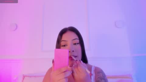 Manuela online show from 11-04-25, 12:26