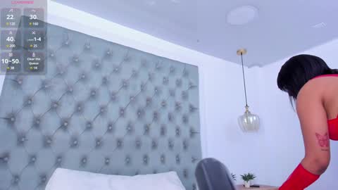 Snapshot of pamela_west chatting on 02-26-25, 12:27 Pamela West online show from 02-26-25, 12:27