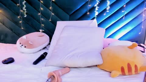 Pamela  online show from 01-12-25, 09:08