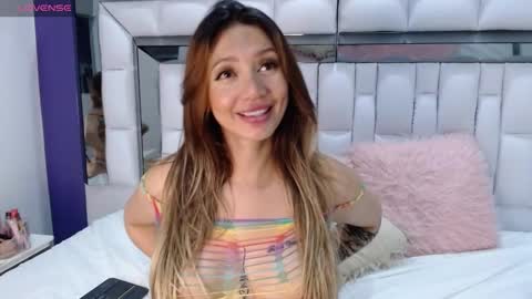 Snapshot of pamelasimpson chatting on 12-27-24, 06:57 Pamela online show from 12-27-24, 06:57