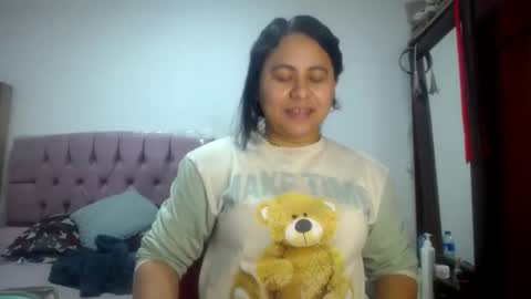 pamelitamartin online show from 10-01-25, 02:56