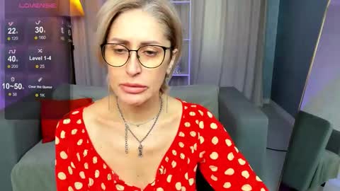 Snapshot of pamellamurphy chatting on 11-16-25, 06:19 pamellamurphy online show from 11-16-25, 06:19
