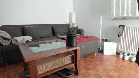 pampersandspanking online show from 11-13-25, 10:36