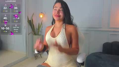 Snapshot of pamplemusa_ chatting on 02-06-26, 11:35 pamplemusa_ online show from 02-06-26, 11:35