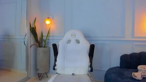 Snapshot of pamplemusa_ chatting on 02-15-26, 07:51 pamplemusa_ online show from 02-15-26, 07:51