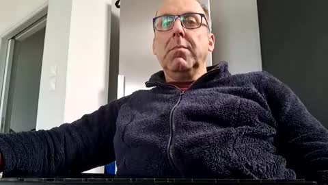 Snapshot of pansak1973 chatting on 02-07-25, 11:01 pansak1973 online show from 02-07-25, 11:01