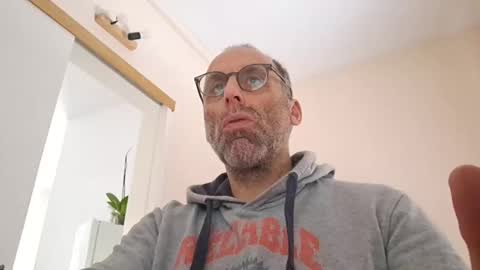 Snapshot of pansak1973 chatting on 02-22-25, 11:35 pansak1973 online show from 02-22-25, 11:35