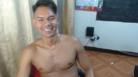 Snapshot of pantera199 chatting on 10-30-25, 04:03 PANTERITA online show from 10-30-25, 04:03