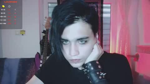 Snapshot of panther_cap chatting on 10-18-25, 01:56 In bio online show from 10-18-25, 01:56