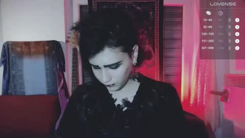 Snapshot of panther_cap chatting on 10-26-25, 10:58 In bio online show from 10-26-25, 10:58