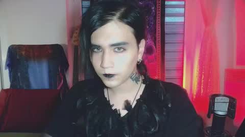 Snapshot of panther_cap chatting on 11-14-25, 06:45 In bio online show from 11-14-25, 06:45