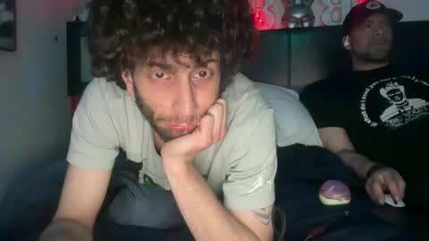 Snapshot of pantslesstraveler_plt chatting on 11-27-25, 11:01 PantsLessTraveler online show from 11-27-25, 11:01