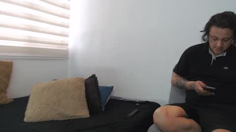 Snapshot of pantyhose_xxx_ chatting on 11-10-25, 06:51 pantyhose_xxx_ online show from 11-10-25, 06:51