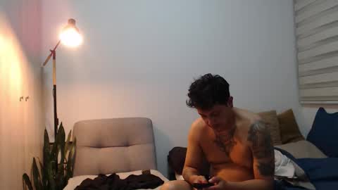 Snapshot of pantyhose_xxx_ chatting on 02-25-26, 04:55 pantyhose_xxx_ online show from 02-25-26, 04:55