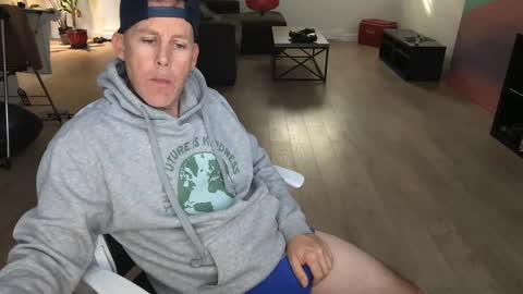 Snapshot of panyx78 chatting on 10-26-25, 02:23 panyx78 online show from 10-26-25, 02:23