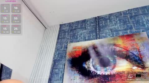      online show from 02-12-25, 12:22