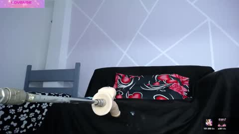 paola online show from 10-13-25, 01:44