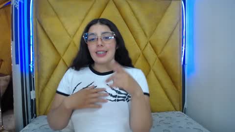 Paola Lyon online show from 02-07-25, 09:58