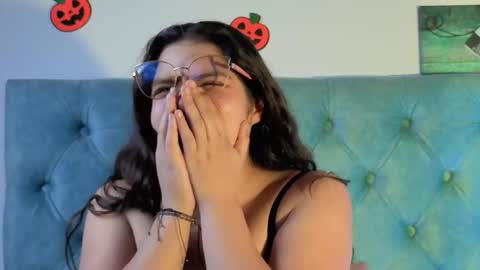 Paola Lyon online show from 10-16-25, 12:11