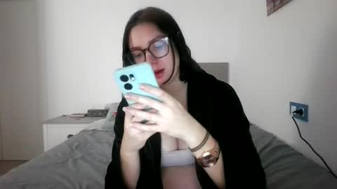 Paola Hard online show from 12-05-25, 09:00