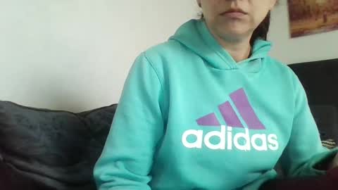 Snapshot of paolamz10 chatting on 09-11-25, 05:02 paolamz10 online show from 09-11-25, 05:02