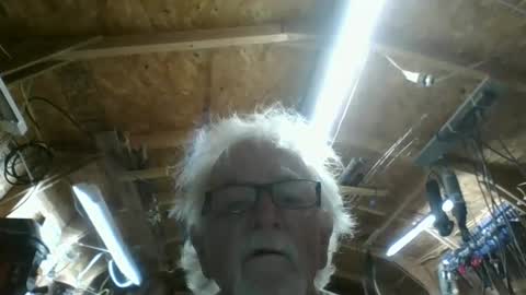 papajb70 online show from 12-21-25, 02:51