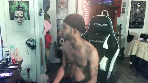 papian0 online show from 09-19-25, 03:19