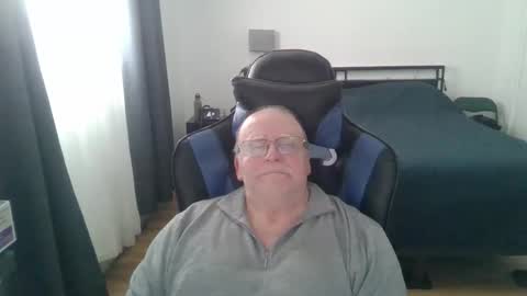 Snapshot of papilly chatting on 03-03-26, 06:58 papilly online show from 03-03-26, 06:58