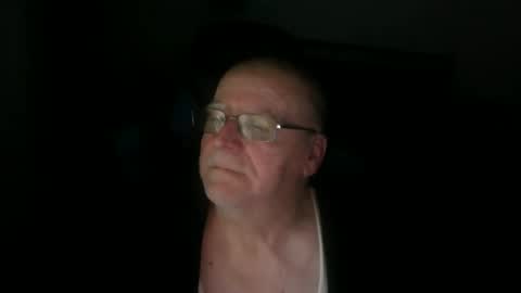 Snapshot of papilly chatting on 03-30-26, 08:37 papilly online show from 03-30-26, 08:37