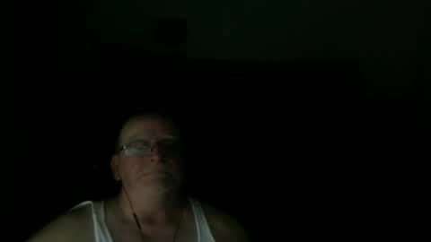 Snapshot of papilly chatting on 04-14-26, 08:20 papilly online show from 04-14-26, 08:20