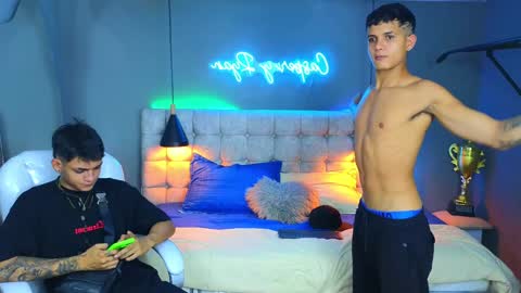 Ryan And Casper online show from 12-11-24, 11:43